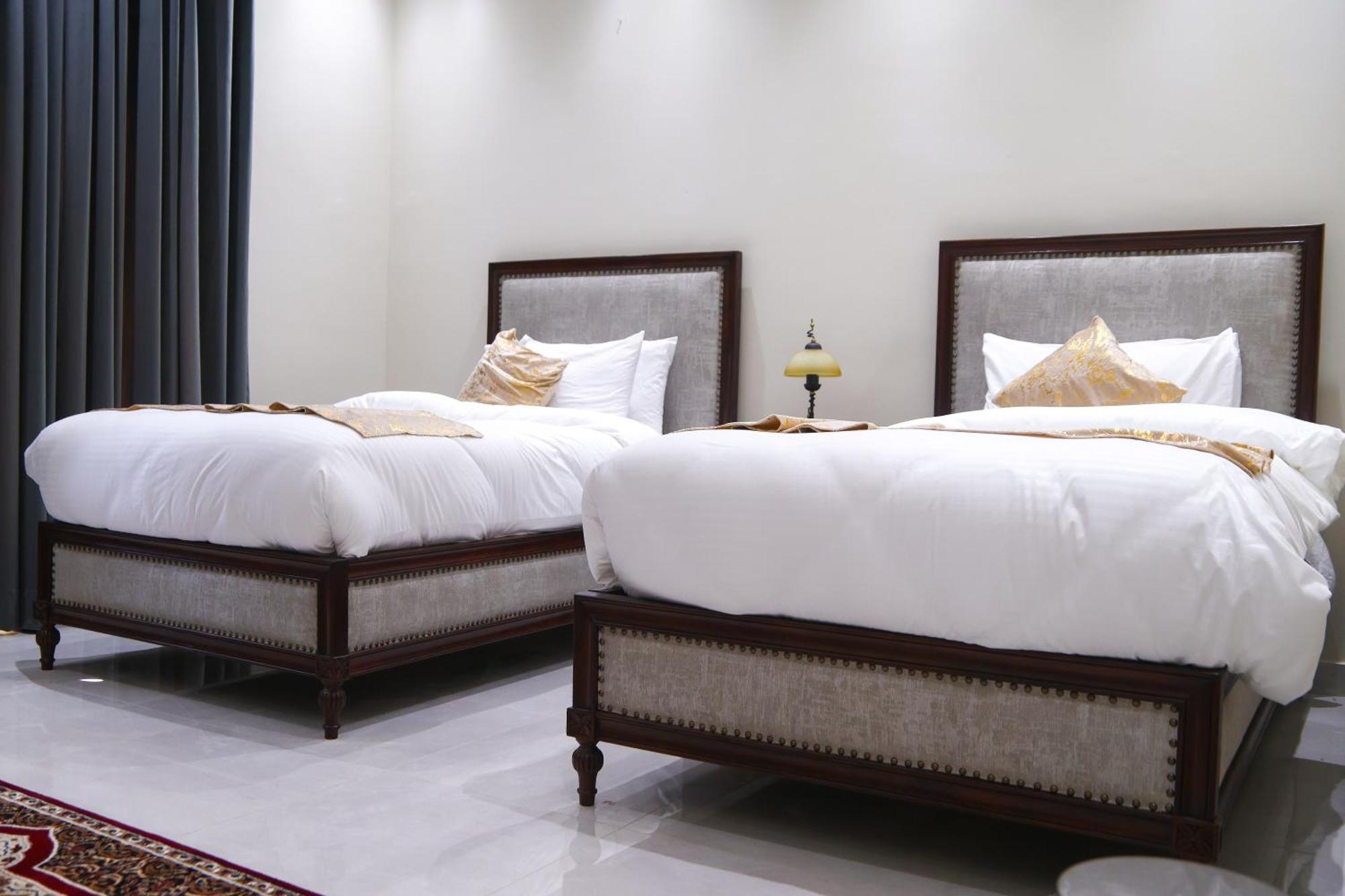 Hidden Hills Hotel & Resort Mansehra ภายนอก รูปภาพ