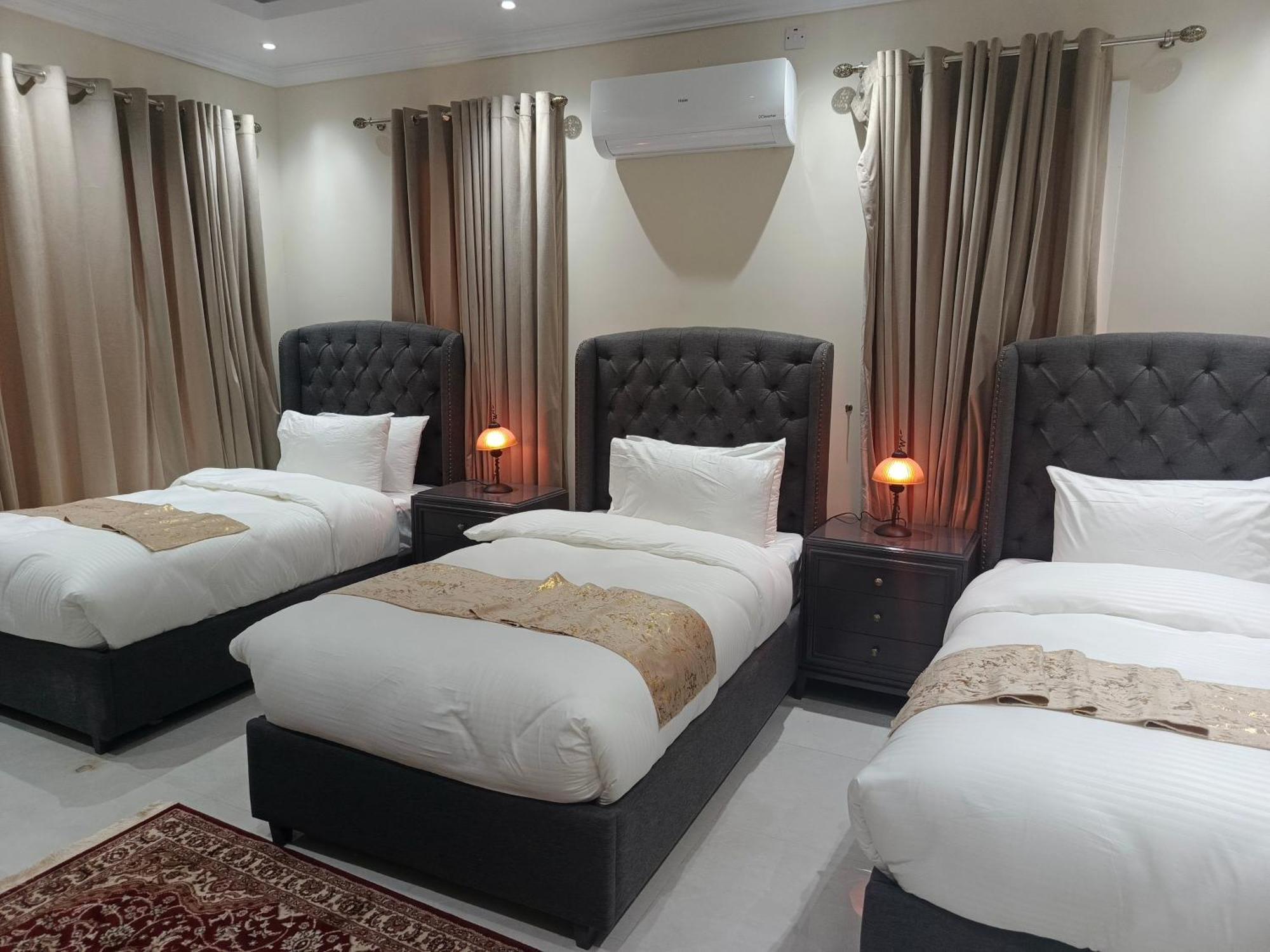 Hidden Hills Hotel & Resort Mansehra ภายนอก รูปภาพ