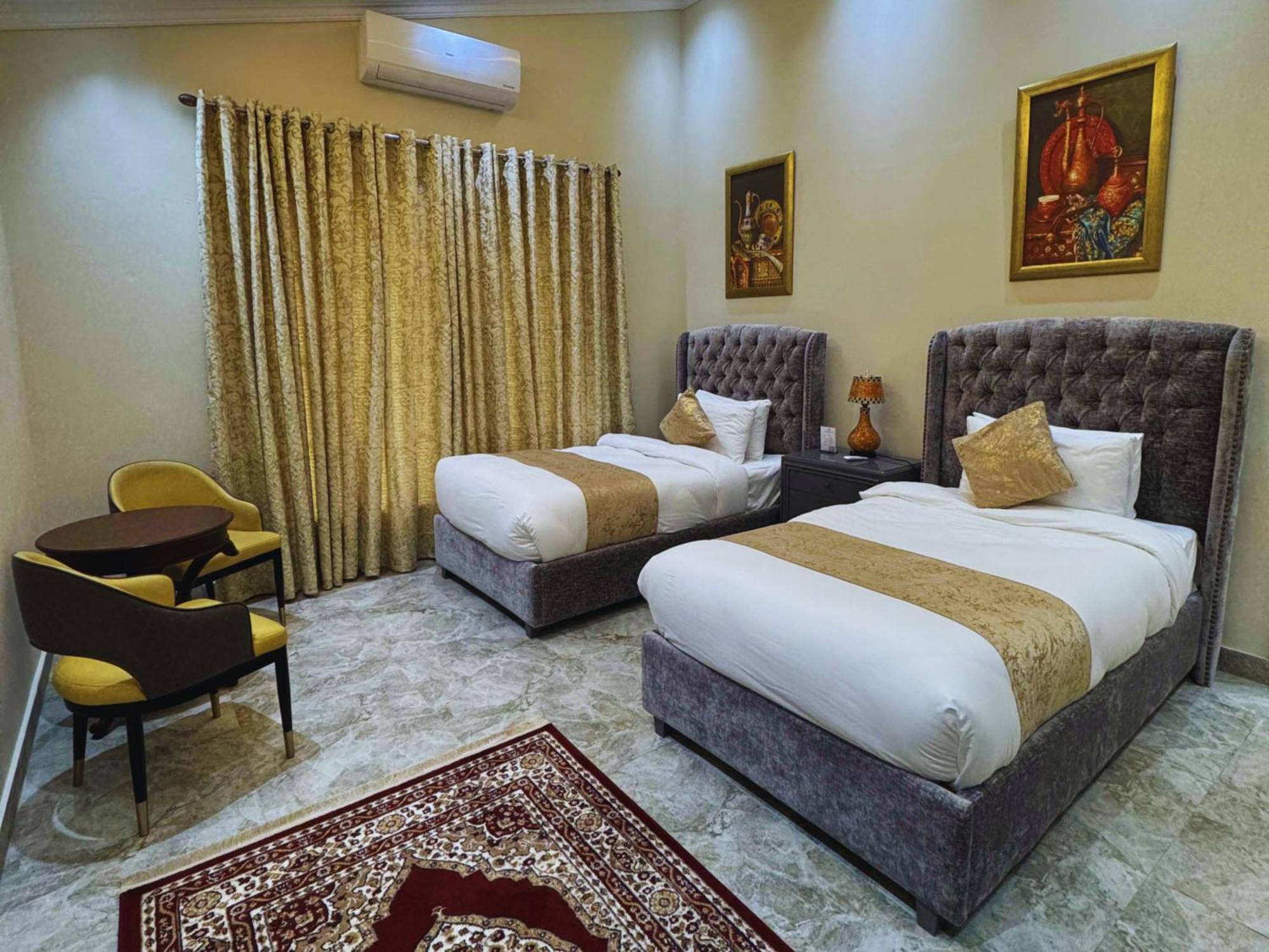 Hidden Hills Hotel & Resort Mansehra ภายนอก รูปภาพ